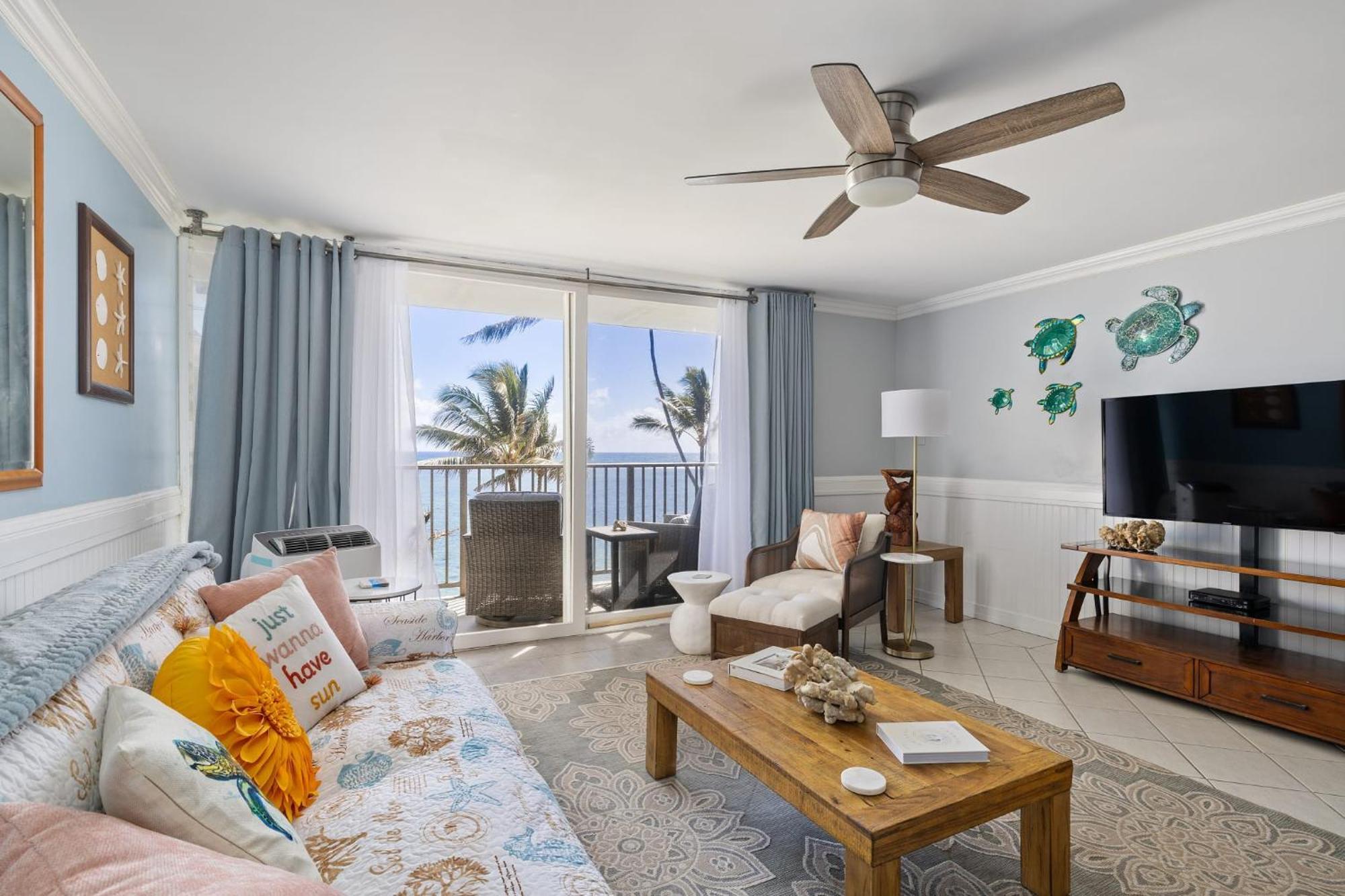 Pats At Punalu'U - Beachfront Condos Hau'ula Exterior foto